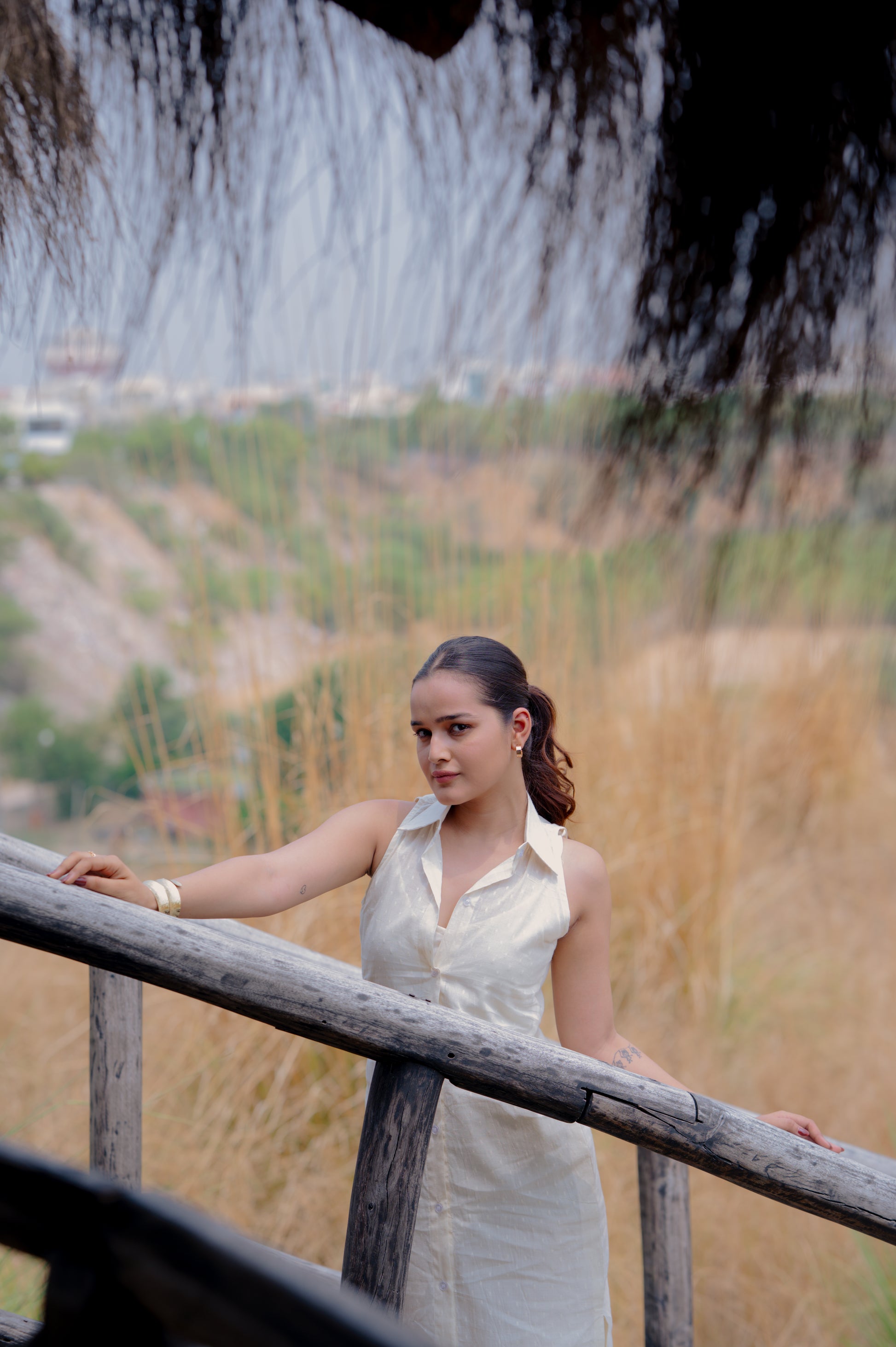 Off White Sleeveless Shirt Slit Dress